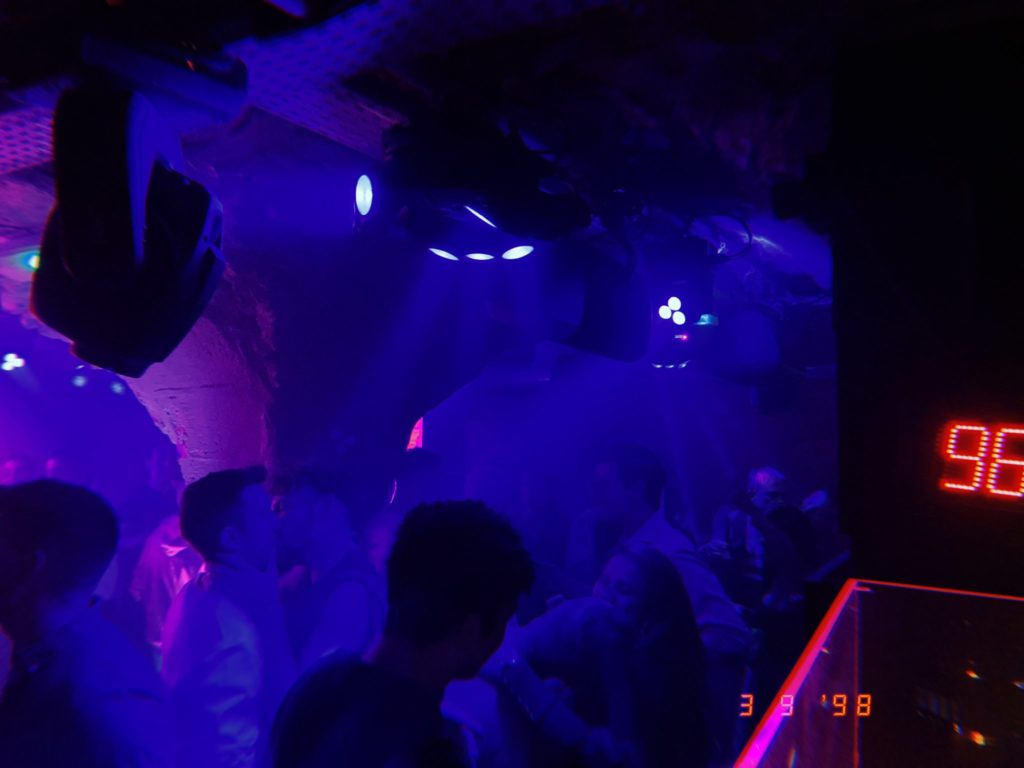 Cud Bar